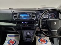 USED 2017 17 PEUGEOT TRAVELLER 2.0 BlueHDi Allure Compact MPV 5dr Diesel EAT SWB Euro 6 (s/s) (180 ps) 