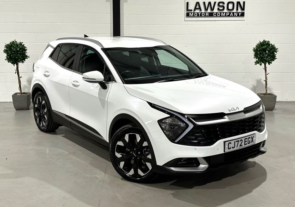 USED 2023 72 KIA SPORTAGE 1.6 T-GDi 13.8kWh 3 SUV 5dr Petrol Plug-in Hybrid Auto AWD Euro 6 (s/s) (261 bhp) 