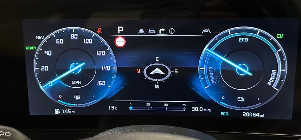 USED 2023 72 KIA SPORTAGE 1.6 T-GDi 13.8kWh 3 SUV 5dr Petrol Plug-in Hybrid Auto AWD Euro 6 (s/s) (261 bhp) 
