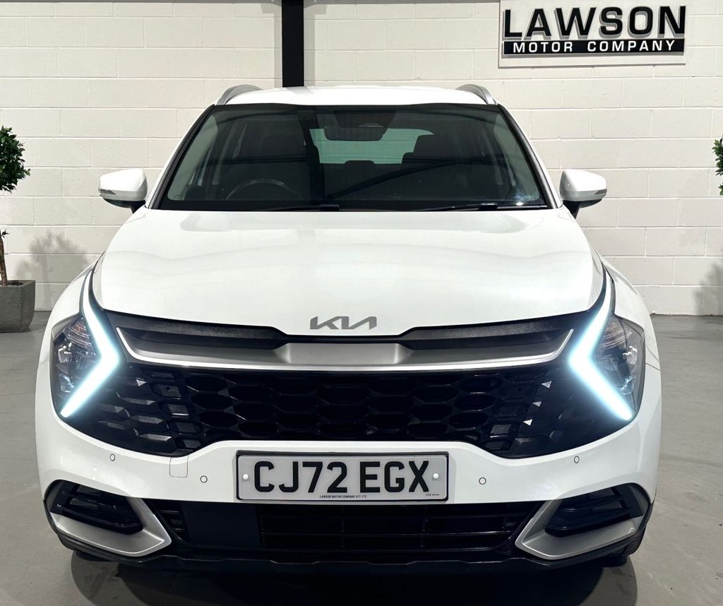 USED 2023 72 KIA SPORTAGE 1.6 T-GDi 13.8kWh 3 SUV 5dr Petrol Plug-in Hybrid Auto AWD Euro 6 (s/s) (261 bhp) 