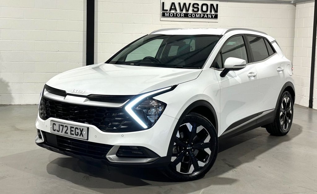 USED 2023 72 KIA SPORTAGE 1.6 T-GDi 13.8kWh 3 SUV 5dr Petrol Plug-in Hybrid Auto AWD Euro 6 (s/s) (261 bhp) 