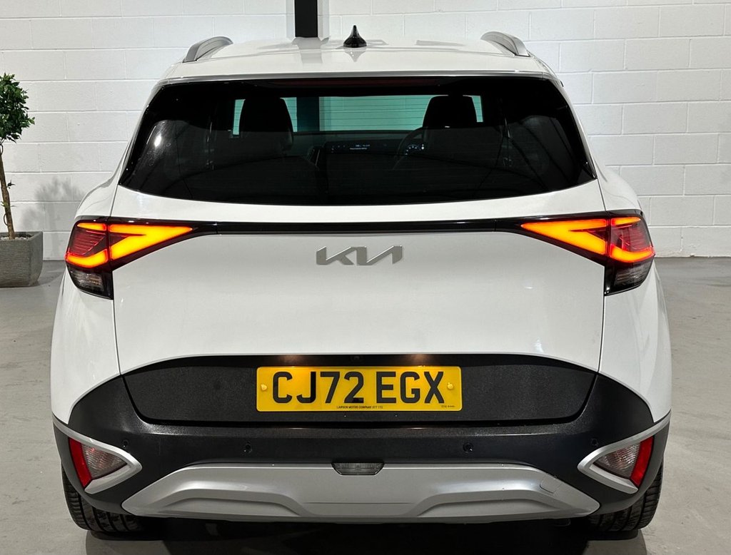 USED 2023 72 KIA SPORTAGE 1.6 T-GDi 13.8kWh 3 SUV 5dr Petrol Plug-in Hybrid Auto AWD Euro 6 (s/s) (261 bhp) 
