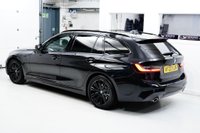 USED 2022 22 BMW 3 SERIES 2.0 318d M Sport Touring 5dr Diesel Auto Euro 6 (s/s) (150 ps) FULL BLACK PACK | MHT DIESEL