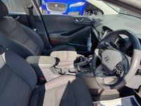 USED 2018 68 HYUNDAI IONIQ 1.6 h-GDi GPF Premium Hatchback 5dr Petrol Hybrid DCT Euro 6 (s/s) (141 ps) HERE AT MOTOR SWITCH YOUR NEW MOTOR IS JUST A SWITCH AWAY WITH THIS HYUNDAI IONIQ H-GDI GPF PREMIUM HATCHBACK 5DR 1.6 PETROL HYBRID DCT EURO 6 AUTOMATIC, WHICH COMES WITH A FULL 12 MONTHS NATIONWIDE WARRANTY AND ALSO COMES WITH A MOT UNTIL 05TH NOVEMBER 2026, THIS VEHICLE ALSO HAS 4 X SERVICE HISTORY STAMPS WITH THE LAST SERVICE BEING DONE AT 44995 MILES, ALSO COMES WITH 2 KEYS AND HAS ONLY 2 FORMER KEEPERS, AND ALSO HAS LOW MILEAGE, FINANCE AVAILABLE FROM 10.9% APR, DELIVERY AVAILABLE
