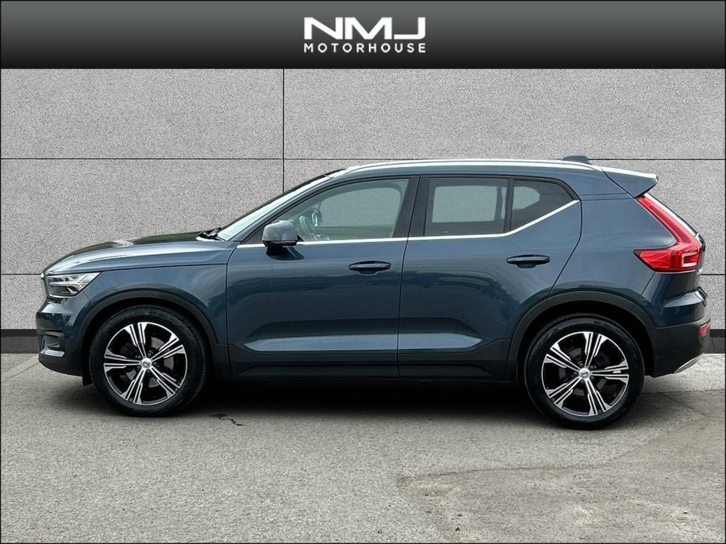 USED 2020 70 VOLVO XC40 2.0 B5 MHEV Inscription Pro Auto AWD Euro 6 (s/s) 5dr 9.9%APR SUNROOF CLIMATE PACK