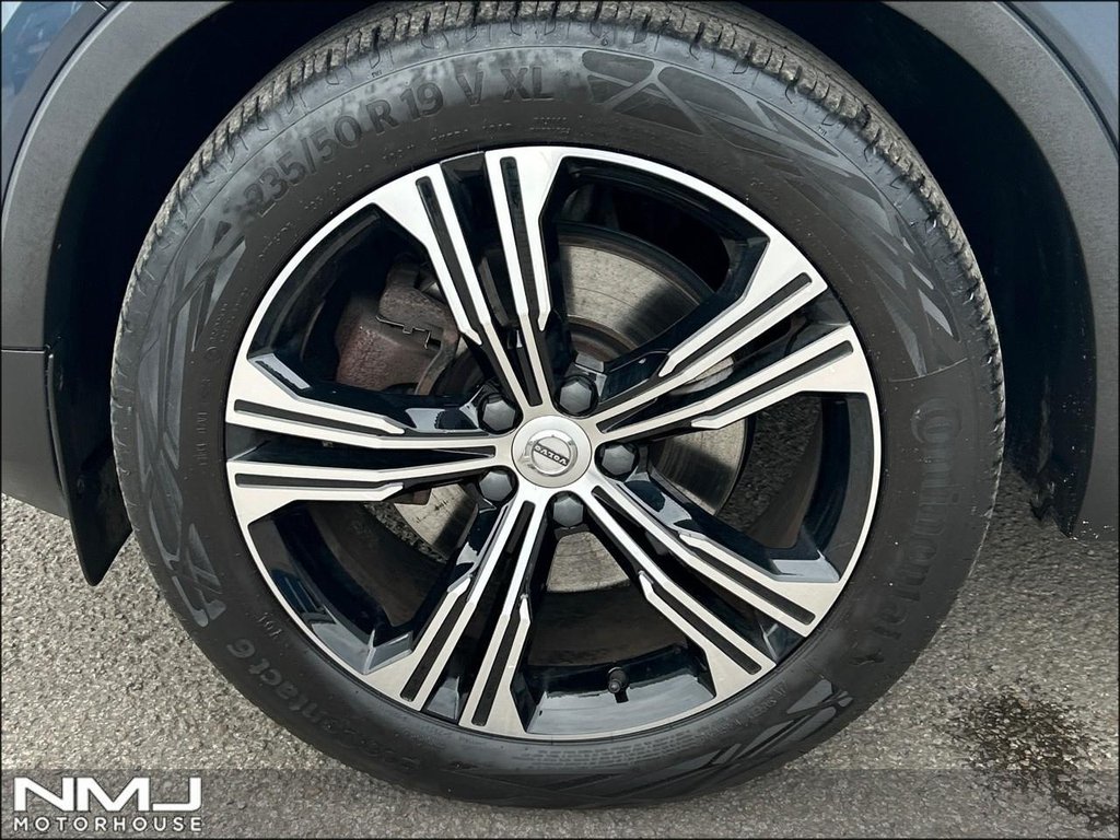 USED 2020 70 VOLVO XC40 2.0 B5 MHEV Inscription Pro Auto AWD Euro 6 (s/s) 5dr 9.9%APR SUNROOF CLIMATE PACK