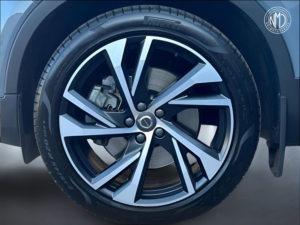 USED 2020 70 VOLVO XC40 1.5h T5 Twin Engine Recharge 10.7kWh R-Design Pro SUV 5dr Petrol Plug-in Hybrid Auto Euro 6 (s/s) (262 ps) SUV