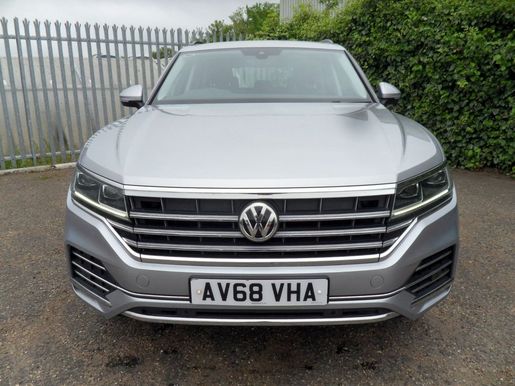 USED 2019 68 VOLKSWAGEN TOUAREG 3.0 TDI V6 SEL SUV 5dr Diesel Tiptronic 4Motion Euro 6 (s/s) (231 ps) 4Motion V6 SEL Automatic