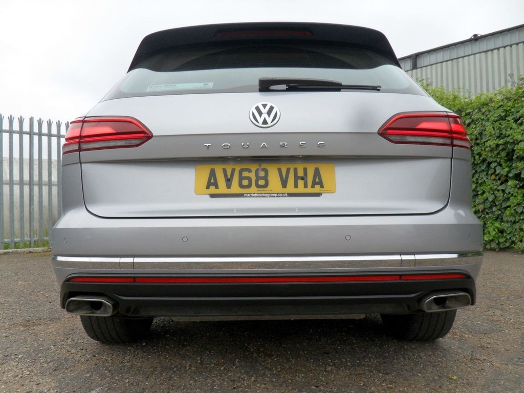 USED 2019 68 VOLKSWAGEN TOUAREG 3.0 TDI V6 SEL SUV 5dr Diesel Tiptronic 4Motion Euro 6 (s/s) (231 ps) 4Motion V6 SEL Automatic