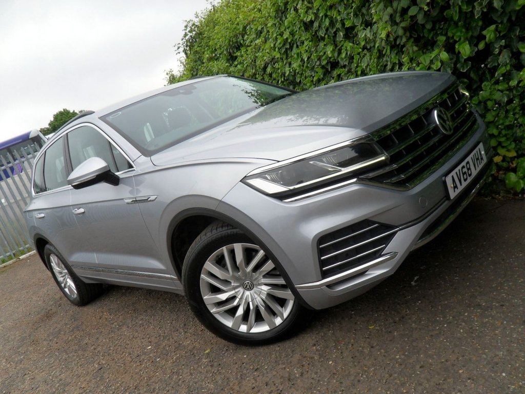 USED 2019 68 VOLKSWAGEN TOUAREG 3.0 TDI V6 SEL SUV 5dr Diesel Tiptronic 4Motion Euro 6 (s/s) (231 ps) 4Motion V6 SEL Automatic