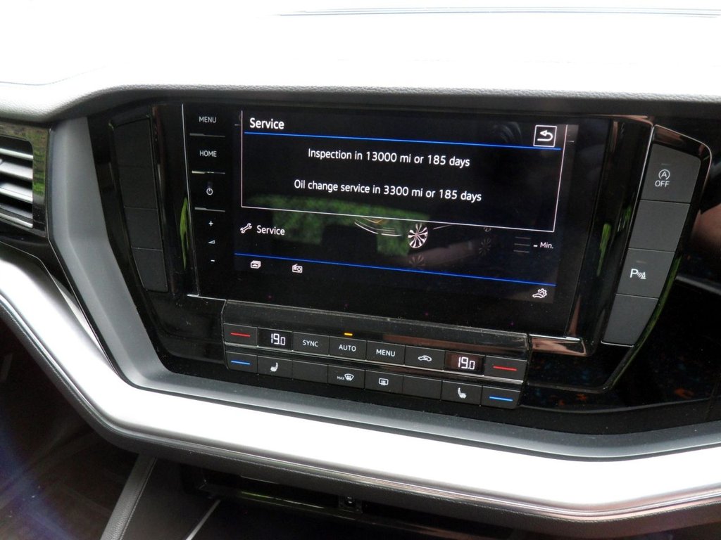 USED 2019 68 VOLKSWAGEN TOUAREG 3.0 TDI V6 SEL SUV 5dr Diesel Tiptronic 4Motion Euro 6 (s/s) (231 ps) 4Motion V6 SEL Automatic