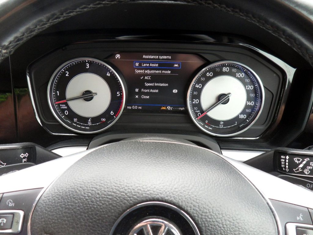 USED 2019 68 VOLKSWAGEN TOUAREG 3.0 TDI V6 SEL SUV 5dr Diesel Tiptronic 4Motion Euro 6 (s/s) (231 ps) 4Motion V6 SEL Automatic