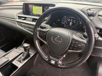 USED 2021 21 LEXUS ES 2.5 300h F Sport E-CVT Euro 6 (s/s) 4dr NAV~R/CAM~ROOF~FSH~FINANCE