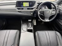 USED 2021 21 LEXUS ES 2.5 300h F Sport E-CVT Euro 6 (s/s) 4dr NAV~R/CAM~ROOF~FSH~FINANCE