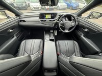 USED 2021 21 LEXUS ES 2.5 300h F Sport E-CVT Euro 6 (s/s) 4dr NAV~R/CAM~ROOF~FSH~FINANCE