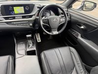 USED 2021 21 LEXUS ES 2.5 300h F Sport E-CVT Euro 6 (s/s) 4dr NAV~R/CAM~ROOF~FSH~FINANCE