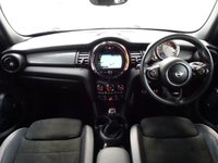 USED 2020 20 MINI HATCH 1.5 Cooper Sport Hatchback 5dr Petrol Manual Euro 6 (s/s) (136 ps) NAV-HTD SEATS-APPLE CARPLAY