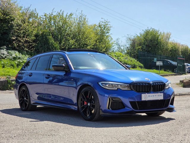 View our BMW 3 Series 3.0 M340i MHT Touring 5dr Petrol Hybrid Auto xDrive Euro 6 (s/s) (374 ps)