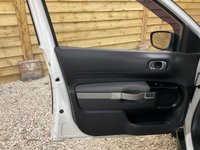 USED 2017 17 CITROEN C4 CACTUS 1.6 BlueHDi Flair Hatchback 5dr Diesel ETG6 Euro 6 (s/s) (100 ps) 141,368 MILES DEMO+ONE OWNER &pound;20/TAX EXC CONDITION