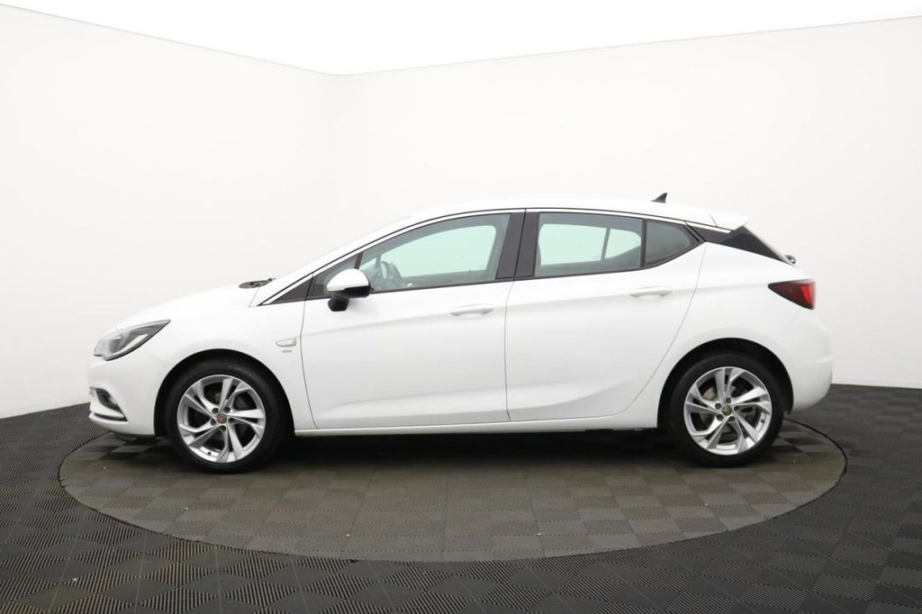 USED 2018 18 VAUXHALL ASTRA 1.4i Turbo SRi Nav Hatchback 5dr Petrol Manual Euro 6 (150 ps) Sat Nav, 17" Alloys, Air Con
