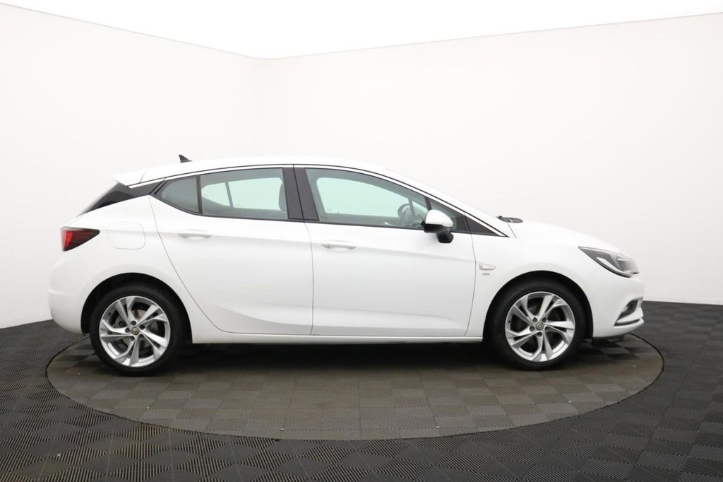 USED 2018 18 VAUXHALL ASTRA 1.4i Turbo SRi Nav Hatchback 5dr Petrol Manual Euro 6 (150 ps) Sat Nav, 17" Alloys, Air Con
