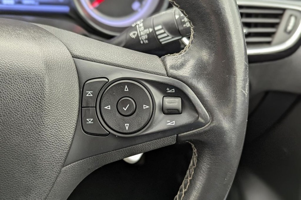 USED 2018 18 VAUXHALL ASTRA 1.4i Turbo SRi Nav Hatchback 5dr Petrol Manual Euro 6 (150 ps) Sat Nav, 17" Alloys, Air Con