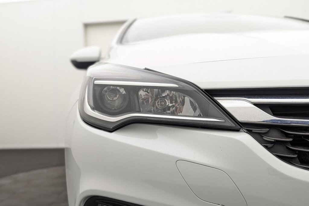 USED 2018 18 VAUXHALL ASTRA 1.4i Turbo SRi Nav Hatchback 5dr Petrol Manual Euro 6 (150 ps) Sat Nav, 17" Alloys, Air Con