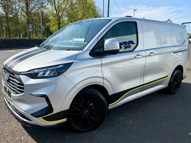 View our FORD TRANSIT CUSTOM
