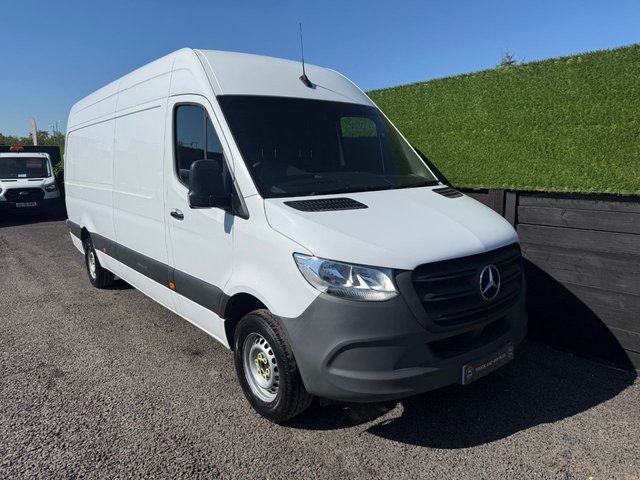 View our MERCEDES-BENZ SPRINTER
