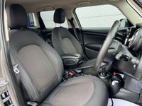 USED 2020 69 MINI HATCH 1.5 Cooper Classic Hatchback 5dr Petrol Steptronic Euro 6 (s/s) (136 ps) &pound;2,575 FACTORY UPGRADES INC. APPLE CAR PLAY