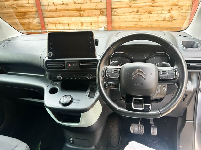 View our CITROEN BERLINGO