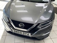 USED 2020 69 NISSAN QASHQAI 1.3 DIG-T Tekna SUV 5dr Petrol DCT Auto Euro 6 (s/s) (160 ps) GUN METALLIC GREY / BLACK PART LEATHER TRIM / PANORAMIC ROOF / DUAL ZONE CLIMATE / HEATED FRONT SEATS / ELECTRIC WINDOWS / POWERFOLD MIRRORS / AUTO LIGHTS AND WIPERS / INTELLIGENT CRUISE CONTROL / SPEED LIMITER / LANE ASSIST / 360 DEGREE CAMERAS / FRONT AND REAR SENSORS / SATNAV / DAB FM AM TUNER / CD / BLUETOOTH / AUX / USB / BOSE AUDIO / PRIVACY GLASS / 19"ALLOYS / SERVICE HISTORY