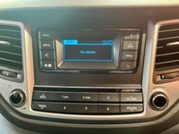 USED 2016 16 HYUNDAI TUCSON 1.7 CRDi Blue Drive S SUV 5dr Diesel Manual Euro 6 (s/s) (116 ps) 16" Alloys. Air Con. DAB.