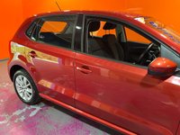USED 2015 65 VOLKSWAGEN POLO 1.2 TSI BlueMotion Tech SE Hatchback 5dr Petrol Manual Euro 6 (s/s) (90 ps) Carmen Red. Parking Pack.