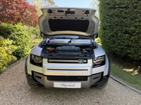 USED 2022 72 LAND ROVER DEFENDER 110 2.0 P400e 15.4kWh X-Dynamic SE SUV 5dr Petrol Plug-in Hybrid Auto 4WD Euro 6 (s/s) (404 ps)  14 WAY CLIMATE SEATS,E TOWBAR VAT Q