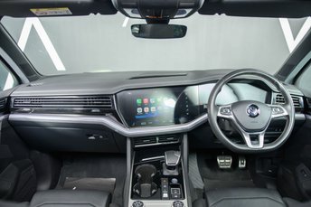 View our VOLKSWAGEN TOUAREG