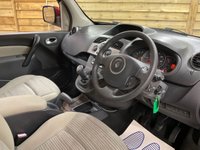 USED 2011 61 RENAULT KANGOO 1.6 16V Petrol Expression Wheelchair Accessible Vehicle  38,525 MLS ONLY TWO LOCAL LADY OWNERS MOBILITY