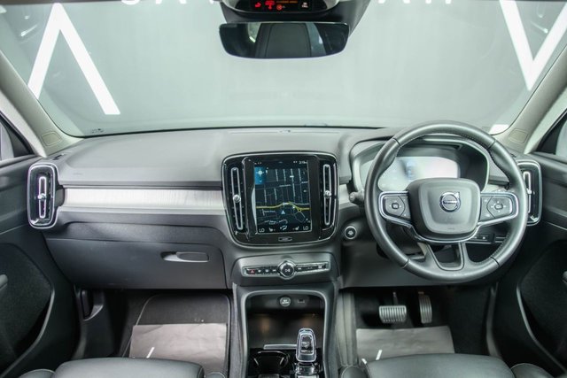 View our VOLVO XC40