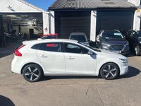 USED 2016 66 VOLVO V40 1.5 T3 R-Design Hatchback 5dr Petrol Auto Euro 6 (s/s) (152 ps) REAR SENSORS+ PRIVACY GLASS+ START/STOP+ CRUISE CONTROL+ DUAL CLIMATE CONTROL+ AUTO HEADLIGHTS+ HALF LEATHER TRIM+ TYRE MONITOR+ BLUETOOTH+ DAB+ 17 INCH ALLOY WHEELS+