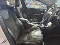 USED 2016 66 VOLVO V40 1.5 T3 R-Design Hatchback 5dr Petrol Auto Euro 6 (s/s) (152 ps) REAR SENSORS+ PRIVACY GLASS+ START/STOP+ CRUISE CONTROL+ DUAL CLIMATE CONTROL+ AUTO HEADLIGHTS+ HALF LEATHER TRIM+ TYRE MONITOR+ BLUETOOTH+ DAB+ 17 INCH ALLOY WHEELS+