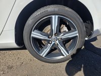 USED 2016 66 VOLVO V40 1.5 T3 R-Design Hatchback 5dr Petrol Auto Euro 6 (s/s) (152 ps) REAR SENSORS+ PRIVACY GLASS+ START/STOP+ CRUISE CONTROL+ DUAL CLIMATE CONTROL+ AUTO HEADLIGHTS+ HALF LEATHER TRIM+ TYRE MONITOR+ BLUETOOTH+ DAB+ 17 INCH ALLOY WHEELS+