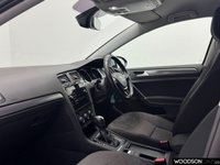 USED 2019 69 VOLKSWAGEN E-GOLF 35.8kWh e-Golf Hatchback 5dr Electric Auto (136 ps) 1 Previous Owner / EV Battery Certificate / Sat Nav / Front And Rear Parking Sensors / DAB / Bluetooth / ISOFIX