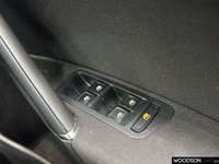 USED 2019 69 VOLKSWAGEN E-GOLF 35.8kWh e-Golf Hatchback 5dr Electric Auto (136 ps) 1 Previous Owner / EV Battery Certificate / Sat Nav / Front And Rear Parking Sensors / DAB / Bluetooth / ISOFIX