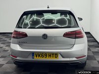 USED 2019 69 VOLKSWAGEN E-GOLF 35.8kWh e-Golf Hatchback 5dr Electric Auto (136 ps) 1 Previous Owner / EV Battery Certificate / Sat Nav / Front And Rear Parking Sensors / DAB / Bluetooth / ISOFIX