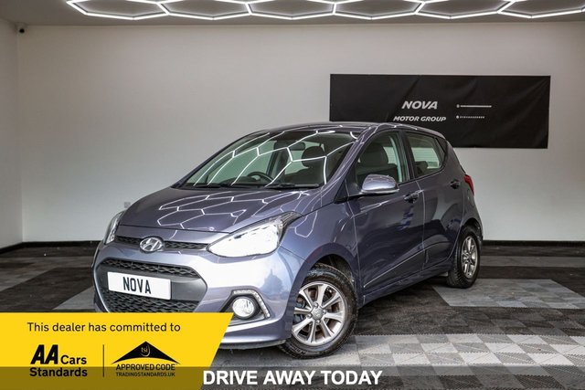 View our Hyundai I10 1.2 Premium Hatchback 5dr Petrol Manual Euro 5 (87 ps)