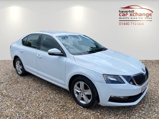 View our Skoda Octavia 1.6 TDI SE Hatchback 5dr Diesel DSG Euro 6 (s/s) (115 ps)