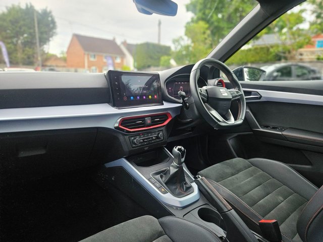 View our SEAT ARONA