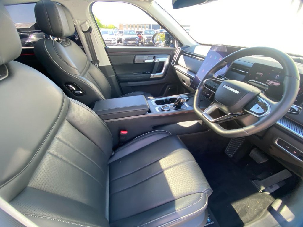 USED 2025 74 JAECOO 7 1.6T Luxury SUV 5dr Petrol DCT AWD Euro 6 (s/s) (147 ps) SUV