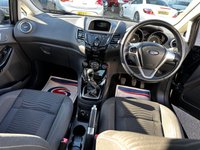 USED 2013 13 FORD FIESTA 1.6 TDCi ECOnetic Zetec Hatchback 5dr Diesel Manual Euro 5 (s/s) (95 ps) &pound;20 ROAD TAX-11 SERVICES-A/C-1 FORMER KEEPER-PARKING SENSORS