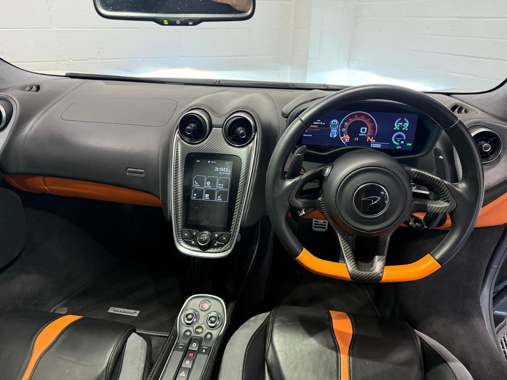 USED 2020 70 MCLAREN 540C 3.8T V8 SSG Euro 6 (s/s) 2dr CARBON|STEALTH|COLOUR COMBO